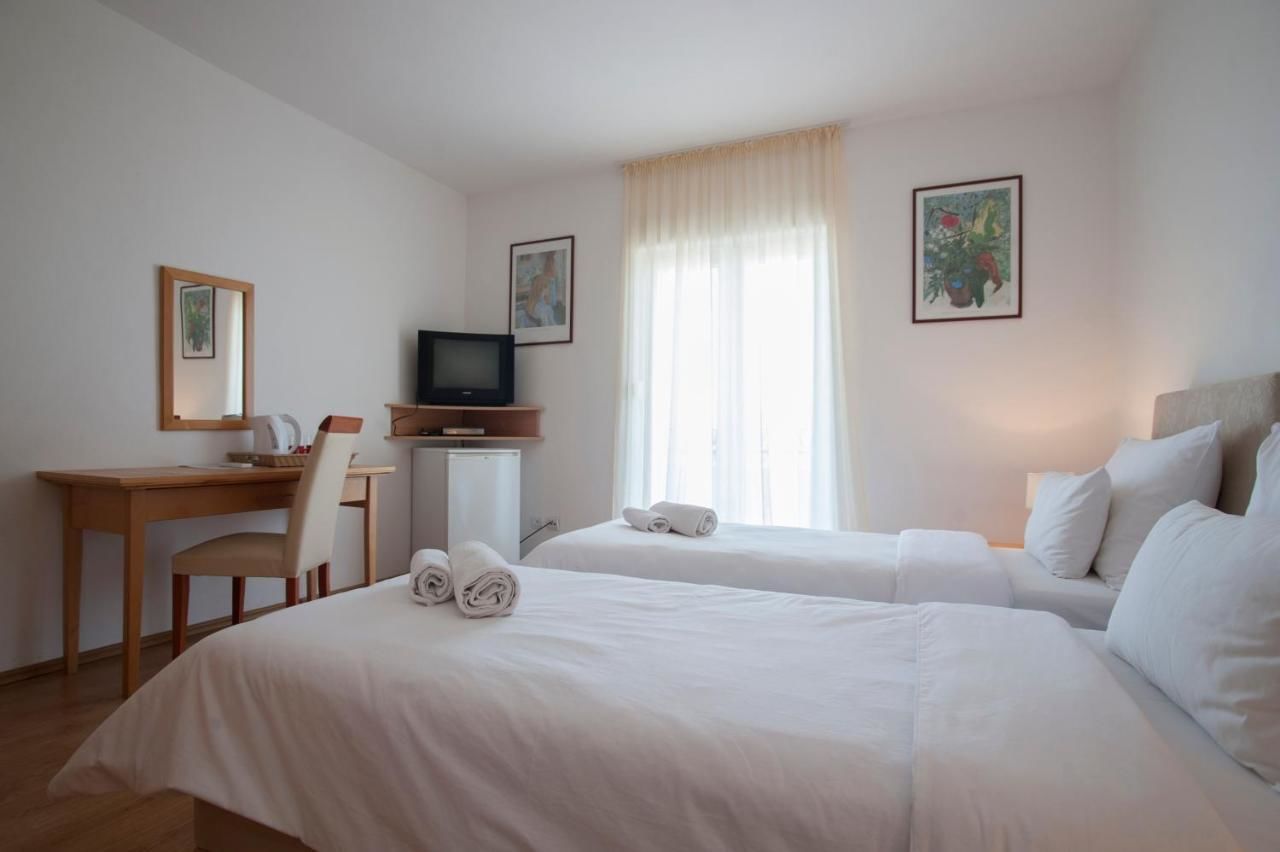 Гостевой дом Guest House Đurašević Свети-Стефан-20