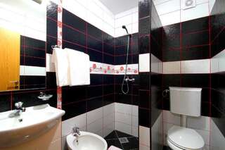 Гостевой дом Guest House Đurašević Свети-Стефан Номер-студио (для 3 взрослых)-14